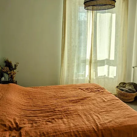 Bright Well-equipped In Saint-ouen * Saint-Ouen (Seine-Saint-Denis)